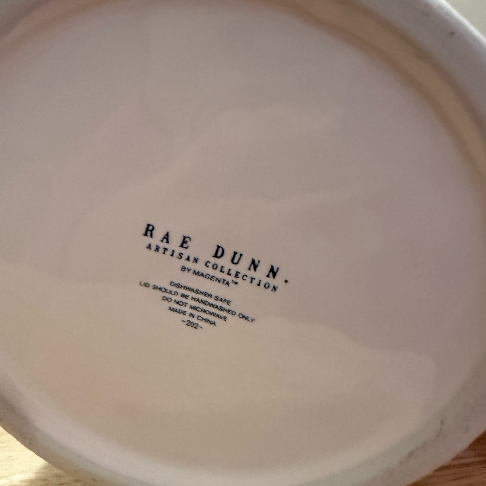 Rae Dunn Artisan Collection keep Canister - Picture 3 of 6
